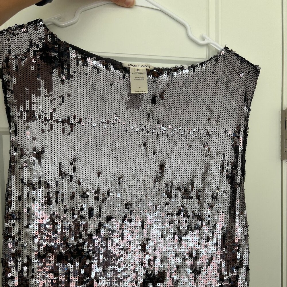 Alice and Olivia Silver Sequin Dress size M - Picture 2 of 5